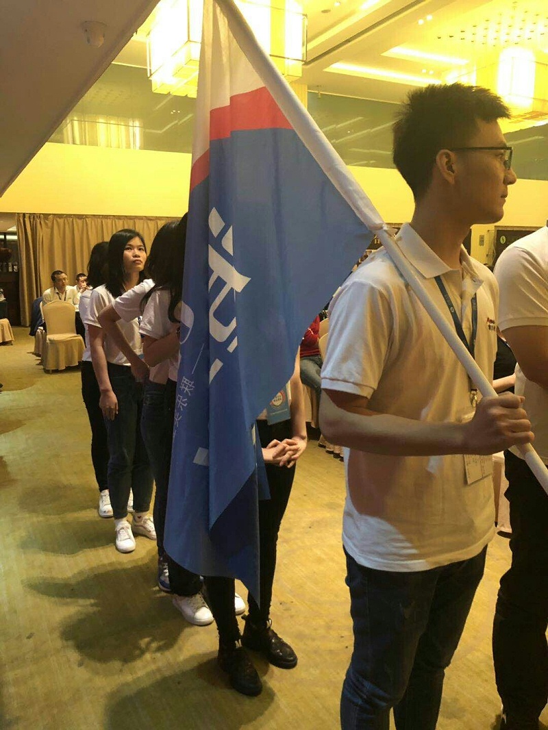準備上臺展示